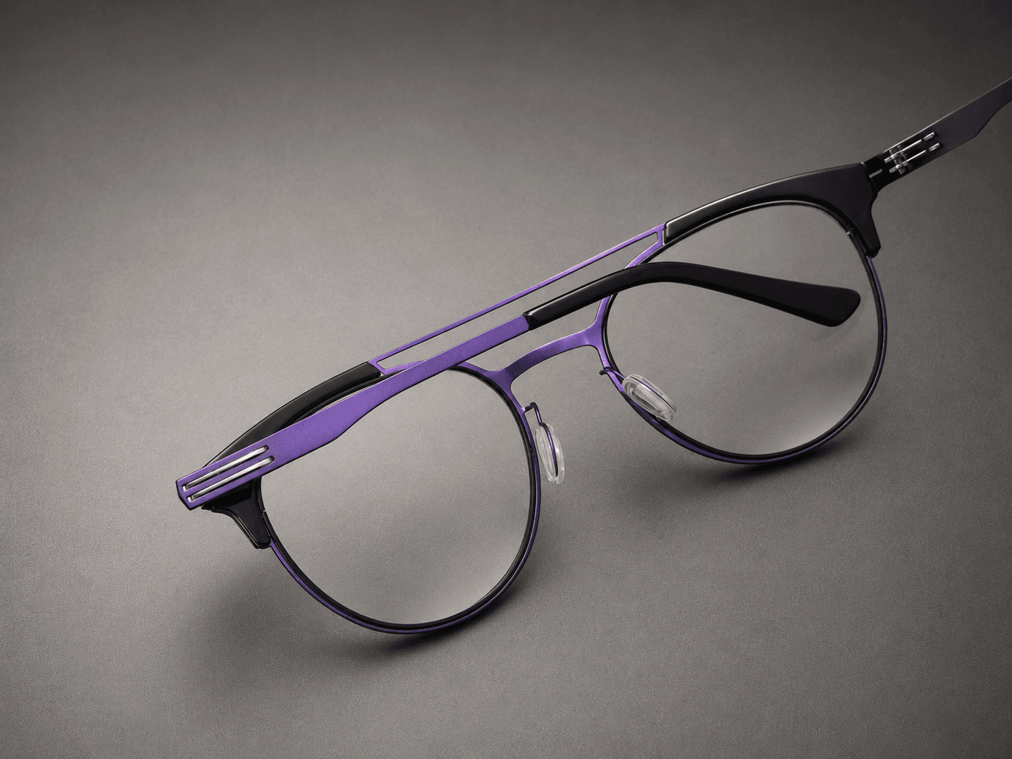 Three-quarter view of the Contour optical frame