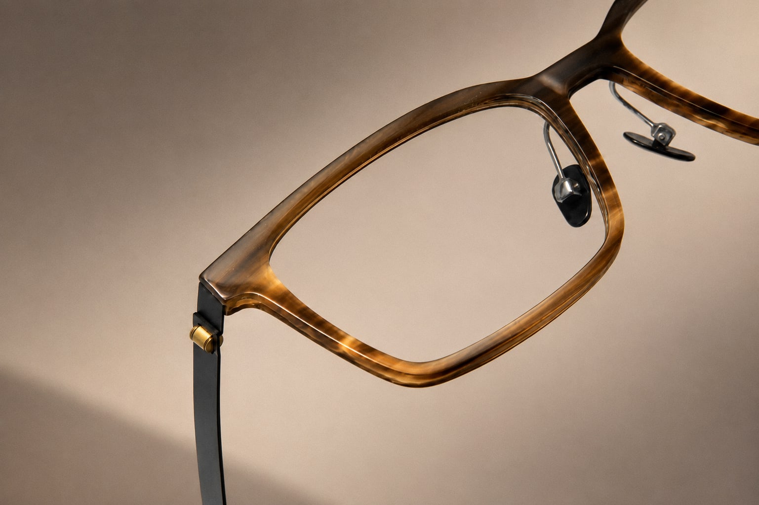 Strata buffalo horn optical frame with beta titanium temples