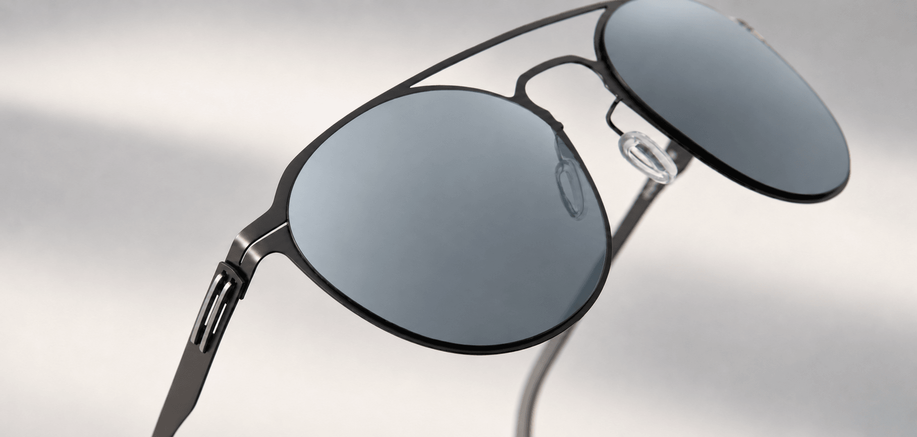 Three-quarter view of the Cinder metal sunglasses